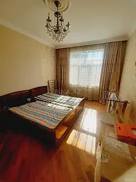 Satılır 3 otaqlı mənzil 100 m²