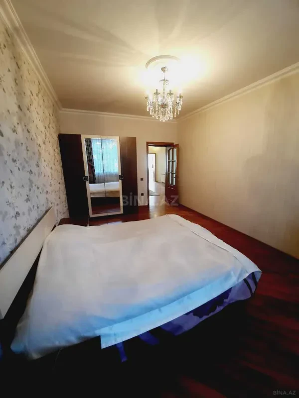 Satılır 3 otaqlı mənzil 100 m²