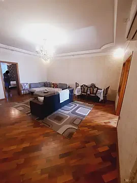 Satılır 3 otaqlı mənzil 100 m² — Bakı 3 otaq 100.00 m²
