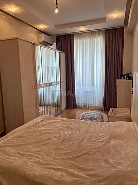 Kirayə verilir 3 otaqlı mənzil 150 m²