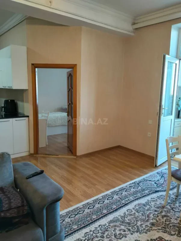 Satılır 3 otaqlı mənzil 75 m²