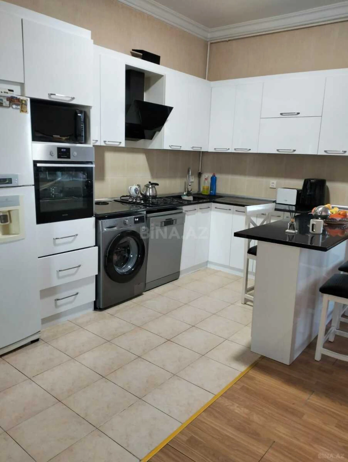 Satılır 3 otaqlı mənzil 75 m²