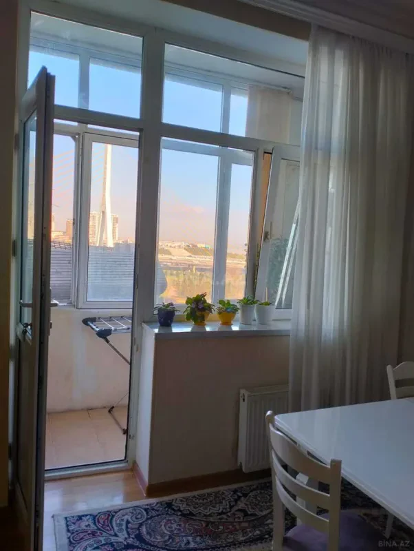 Satılır 3 otaqlı mənzil 75 m²