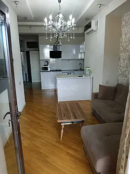 Kirayə verilir 2 otaqlı mənzil 50 m²