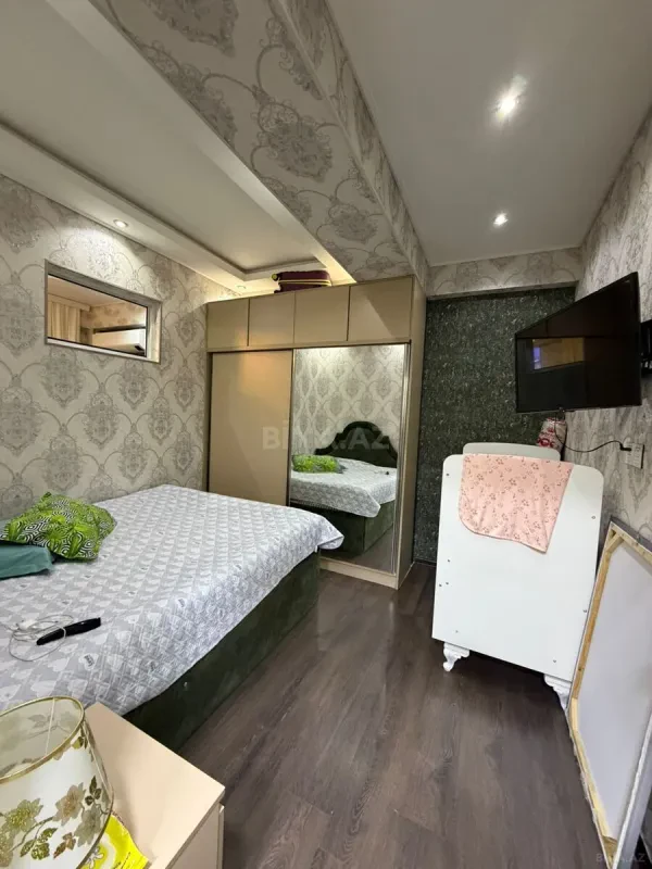 Satılır 2 otaqlı mənzil 52 m²
