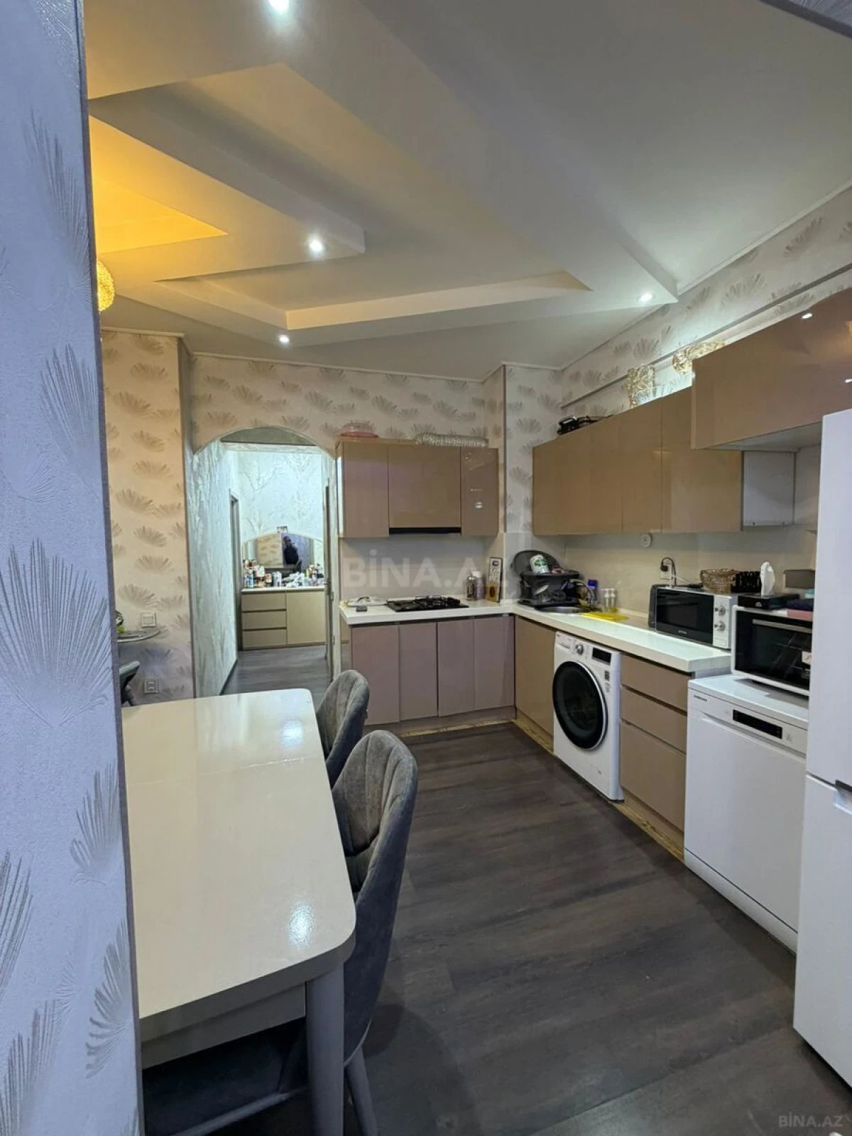 Satılır 2 otaqlı mənzil 52 m²