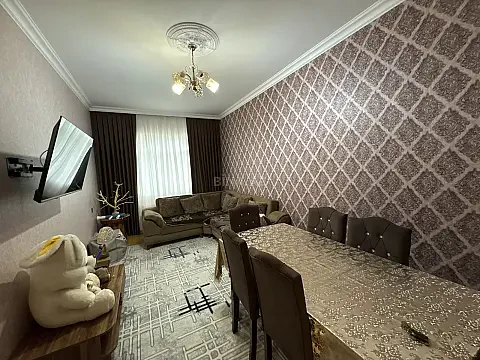 Satılır 6 otaqlı həyət evi 110 m²