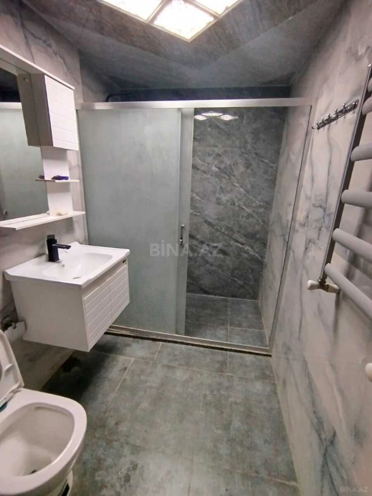 Kirayə verilir 3 otaqlı mənzil 80 m²