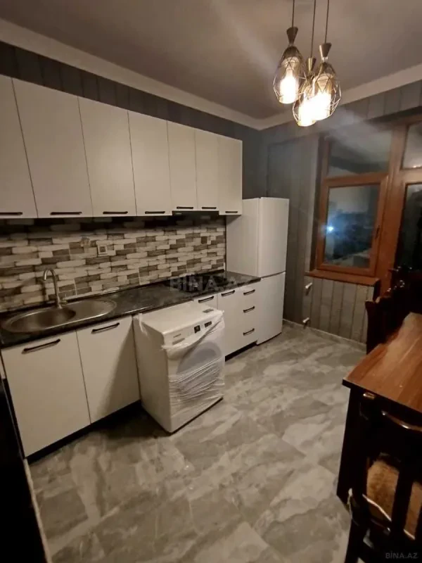 Kirayə verilir 3 otaqlı mənzil 80 m²