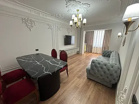Kirayə verilir 3 otaqlı mənzil 85 m² — Bakı 3 otaq 85.00 m²