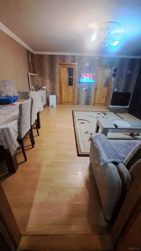 Satılır 3 otaqlı mənzil 60 m²