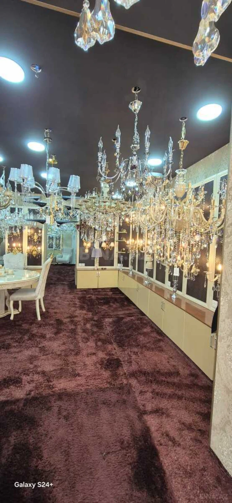 Kirayə verilir obyekt 110 m²