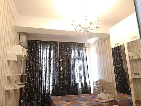Satılır 2 otaqlı mənzil 65 m²