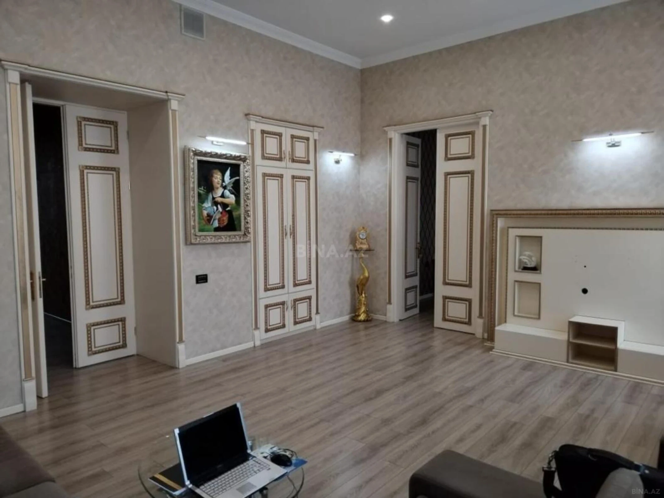 Kirayə verilir 3 otaqlı ofis 100 m²