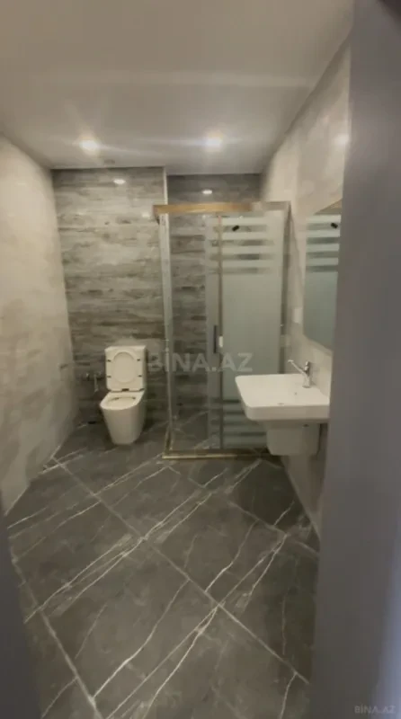 Satılır 1 otaqlı mənzil 64 m²