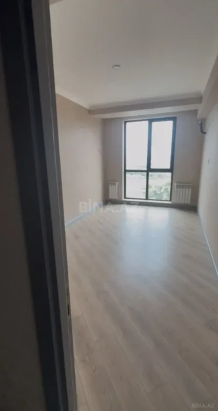 Satılır 1 otaqlı mənzil 64 m²