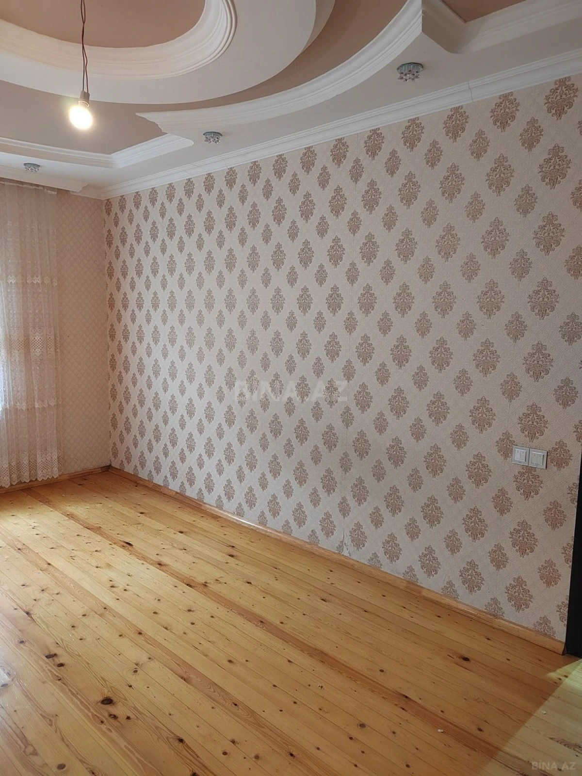 Satılır 3 otaqlı həyət evi 100 m²