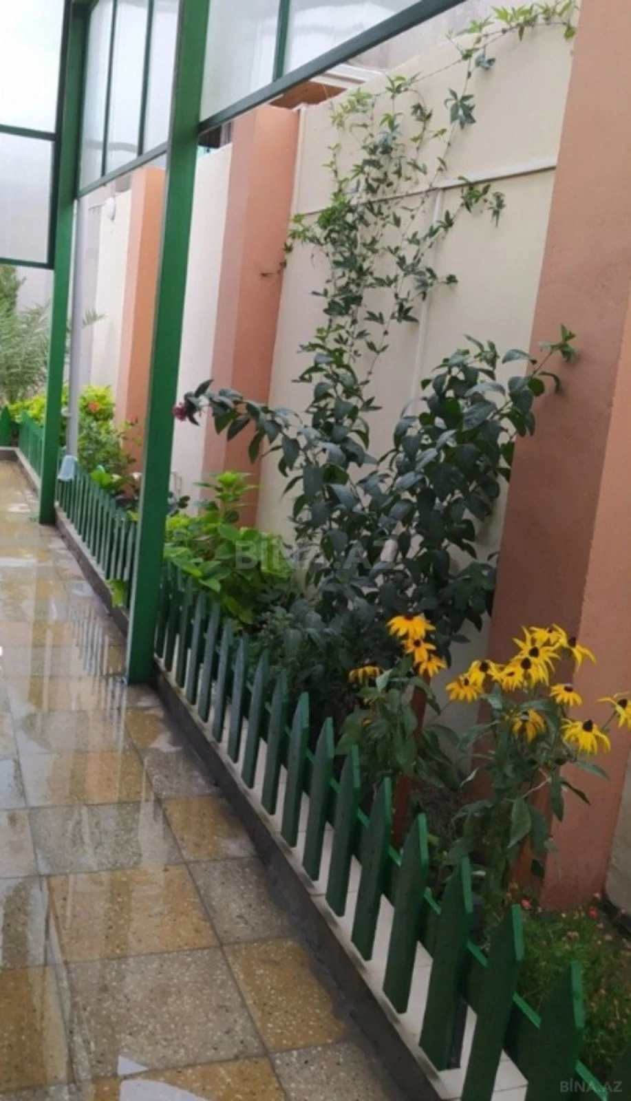 Satılır 4 otaqlı həyət evi 200 m²