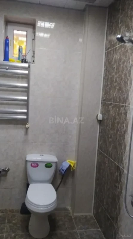 Satılır 4 otaqlı həyət evi 200 m²