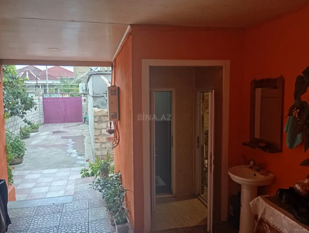 Satılır 4 otaqlı həyət evi 110 m²