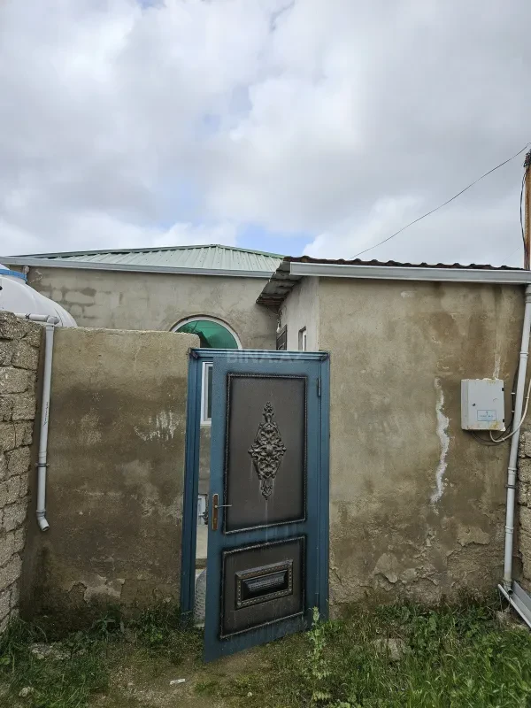 Satılır 2 otaqlı həyət evi 45 m²