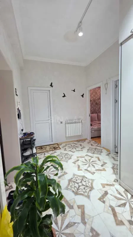 Satılır 2 otaqlı mənzil 65 m²