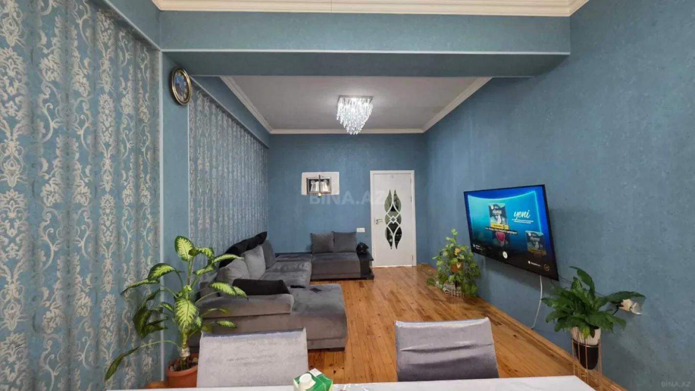 Satılır 2 otaqlı mənzil 65 m²