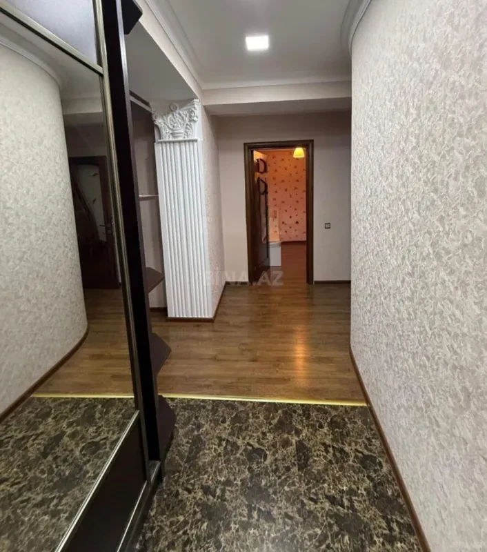 Kirayə verilir 3 otaqlı mənzil 100 m²