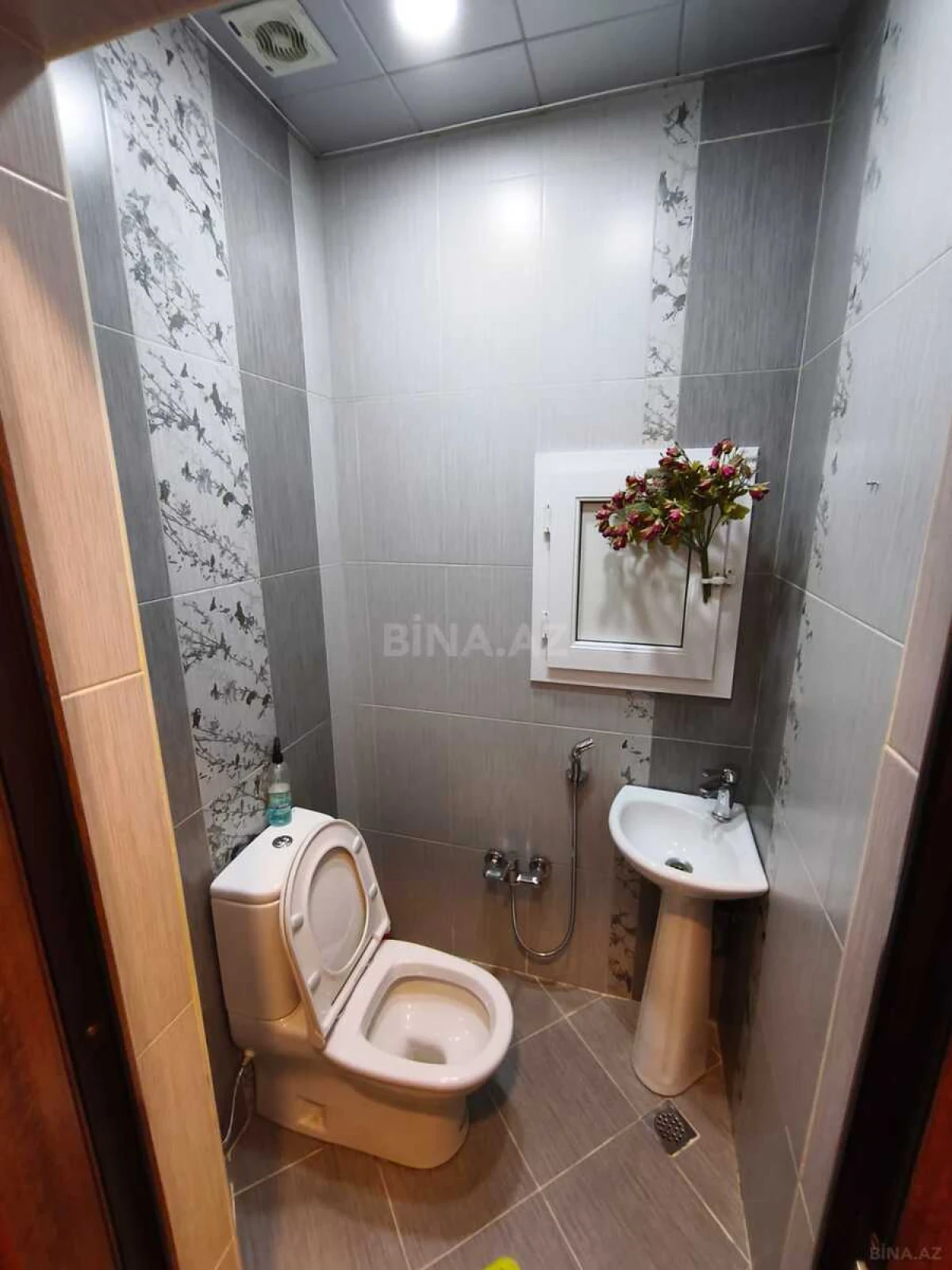 Satılır 3 otaqlı mənzil 110 m²
