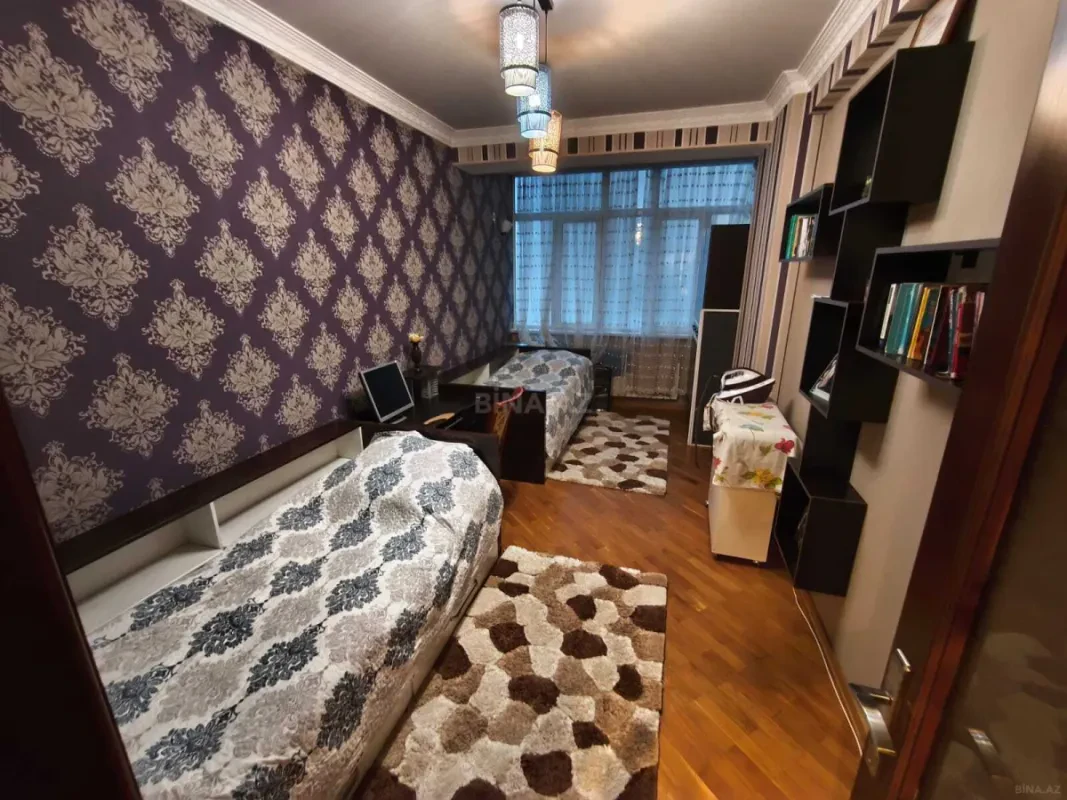 Satılır 3 otaqlı mənzil 110 m²