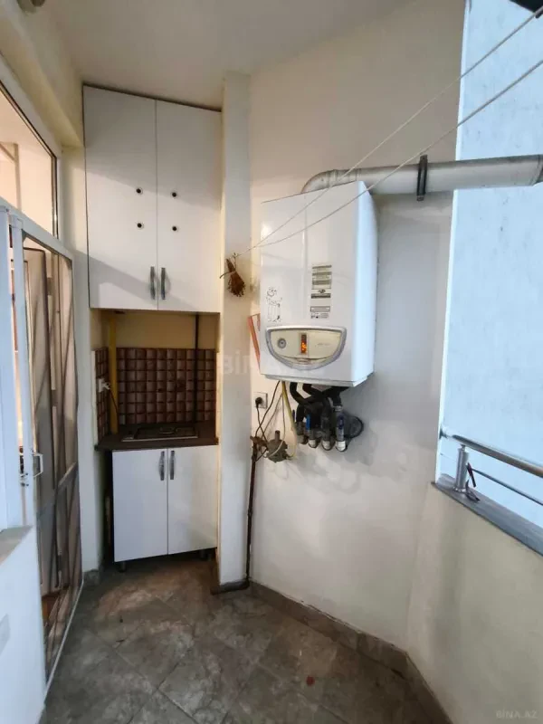 Satılır 3 otaqlı mənzil 110 m²