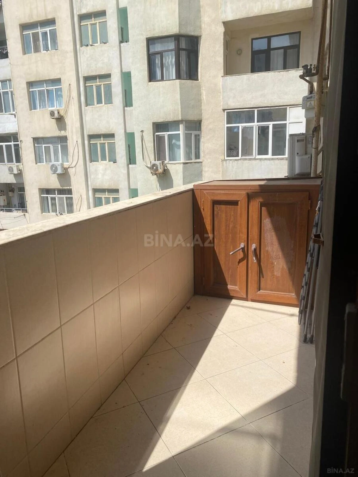 Satılır 3 otaqlı mənzil 120 m²