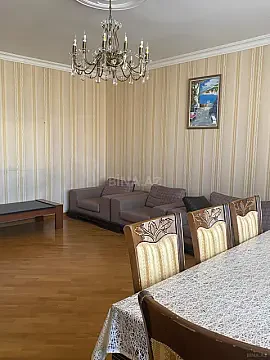 Satılır 3 otaqlı mənzil 120 m²