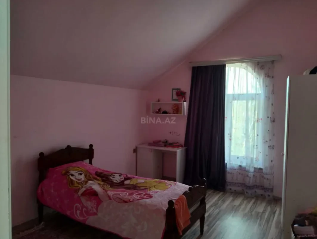 Kirayə verilir 5 otaqlı həyət evi 250 m²