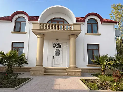 Kirayə verilir 5 otaqlı həyət evi 250 m² — Bakı, Mehdiabad 5 otaq 250.00 m²