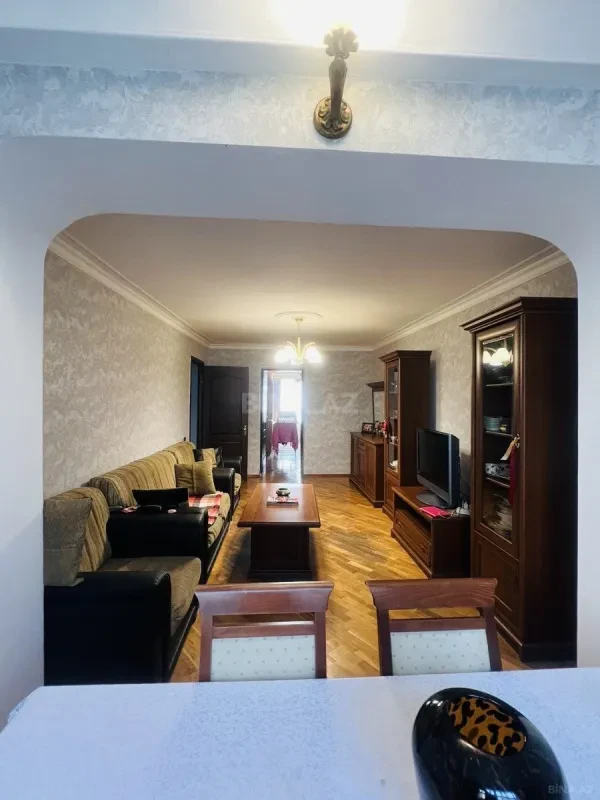 Satılır 3 otaqlı mənzil 75 m²