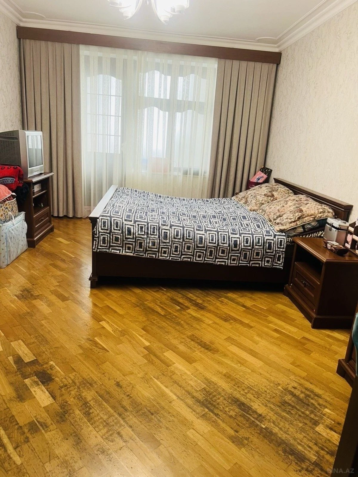 Satılır 3 otaqlı mənzil 75 m²