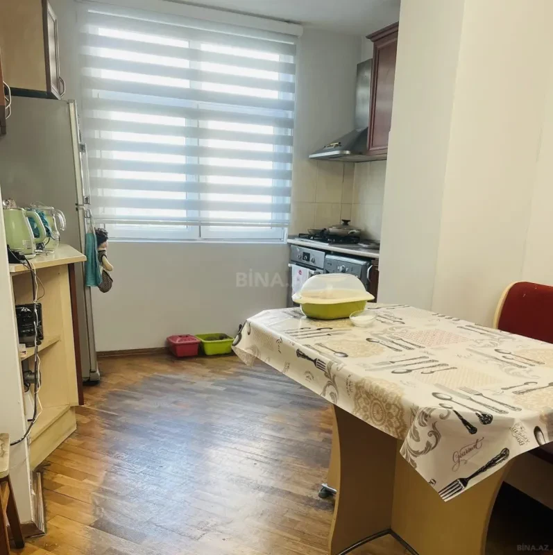Satılır 3 otaqlı mənzil 75 m²