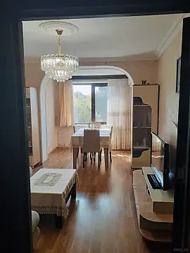 Satılır 3 otaqlı mənzil 85 m²