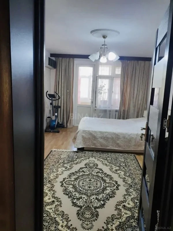 Satılır 3 otaqlı mənzil 85 m²