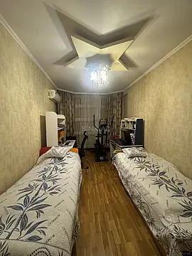 Satılır 3 otaqlı mənzil 125 m²