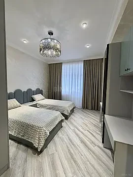 Satılır 3 otaqlı mənzil 90 m²