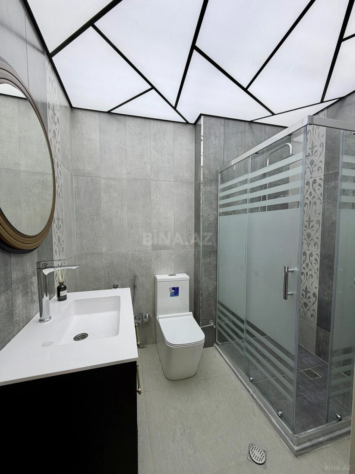 Satılır 3 otaqlı mənzil 90 m²