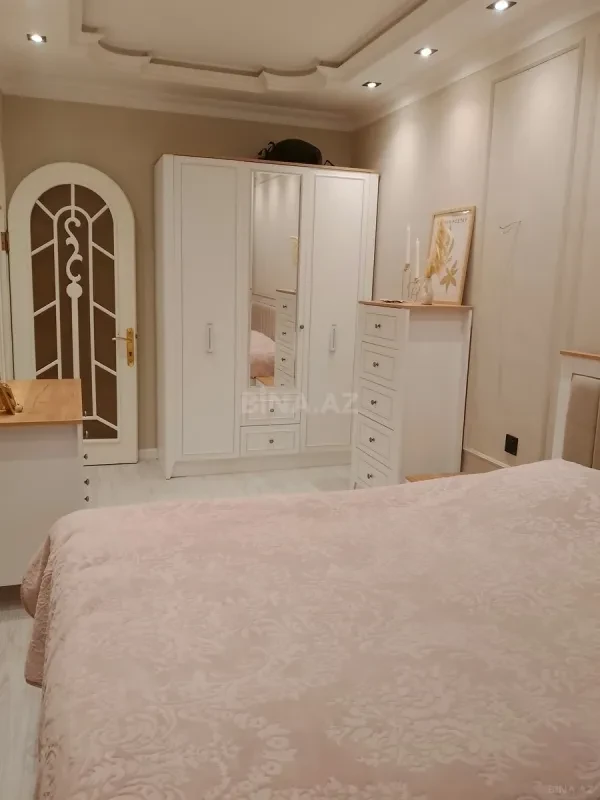 Kirayə verilir 2 otaqlı mənzil 55 m²