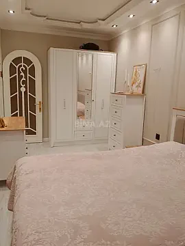 Kirayə verilir 2 otaqlı mənzil 55 m²