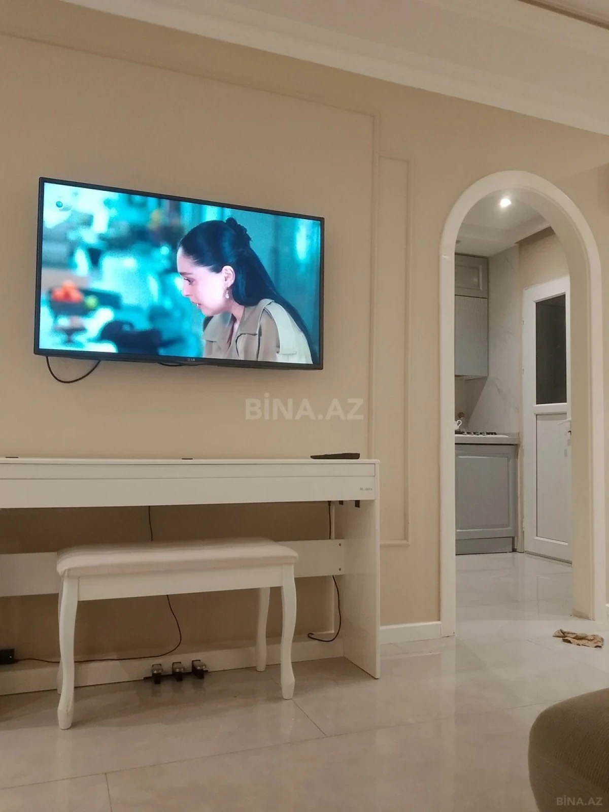 Kirayə verilir 2 otaqlı mənzil 55 m²
