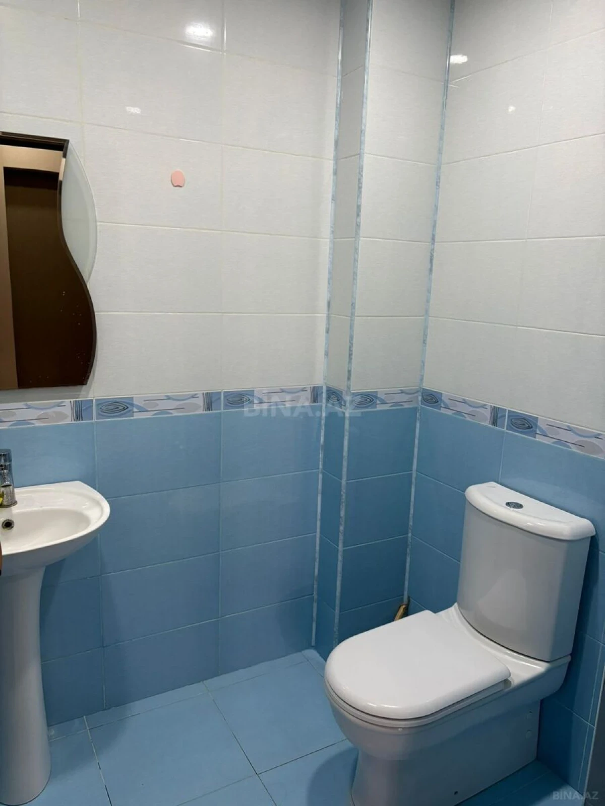Satılır 3 otaqlı mənzil 128 m²