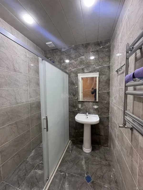 Kirayə verilir 3 otaqlı mənzil 120 m²