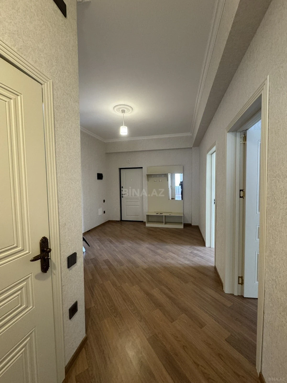 Kirayə verilir 3 otaqlı mənzil 120 m²