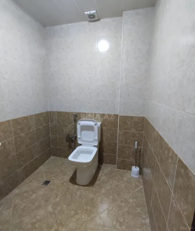 Kirayə verilir 3 otaqlı mənzil 130 m²